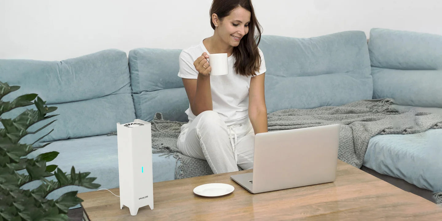 dzr 1 smart on the table