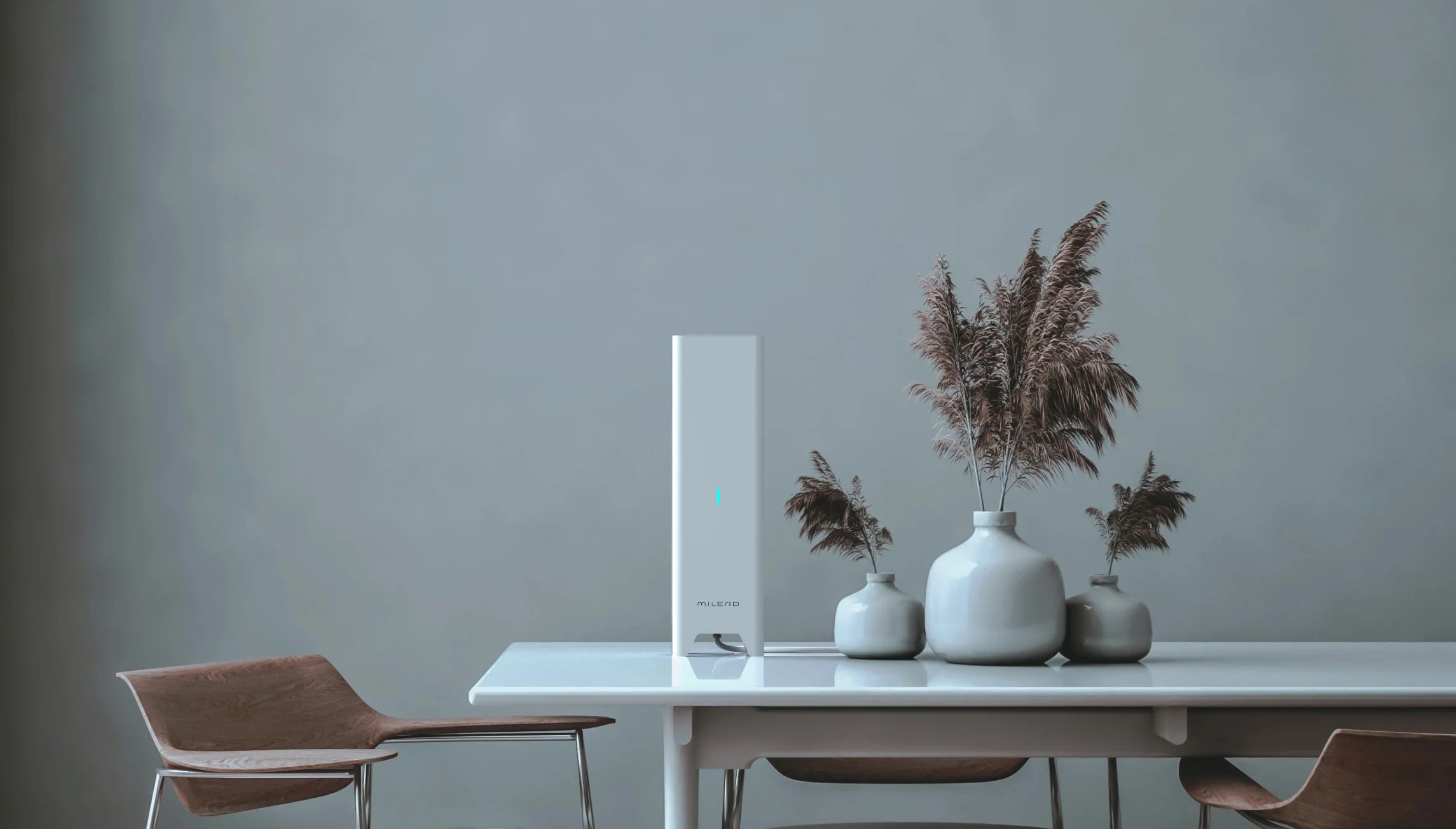 dzr 1 smart on the table